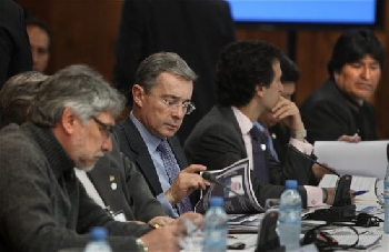 Fernando Lugo, Álvaro Uribe y, alfono, Evo Morales